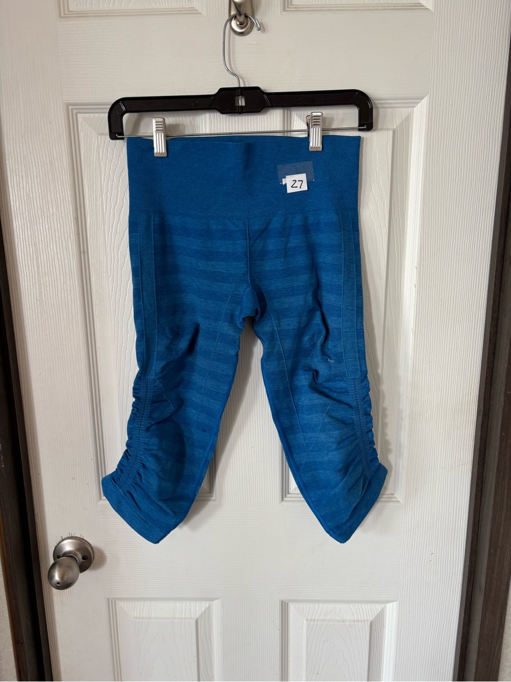 lululemon athletica Blue Ruched Capri Leggings